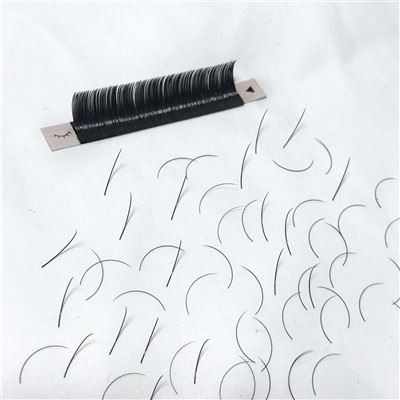 Klasikinis plokščias blakstienų priauginimas